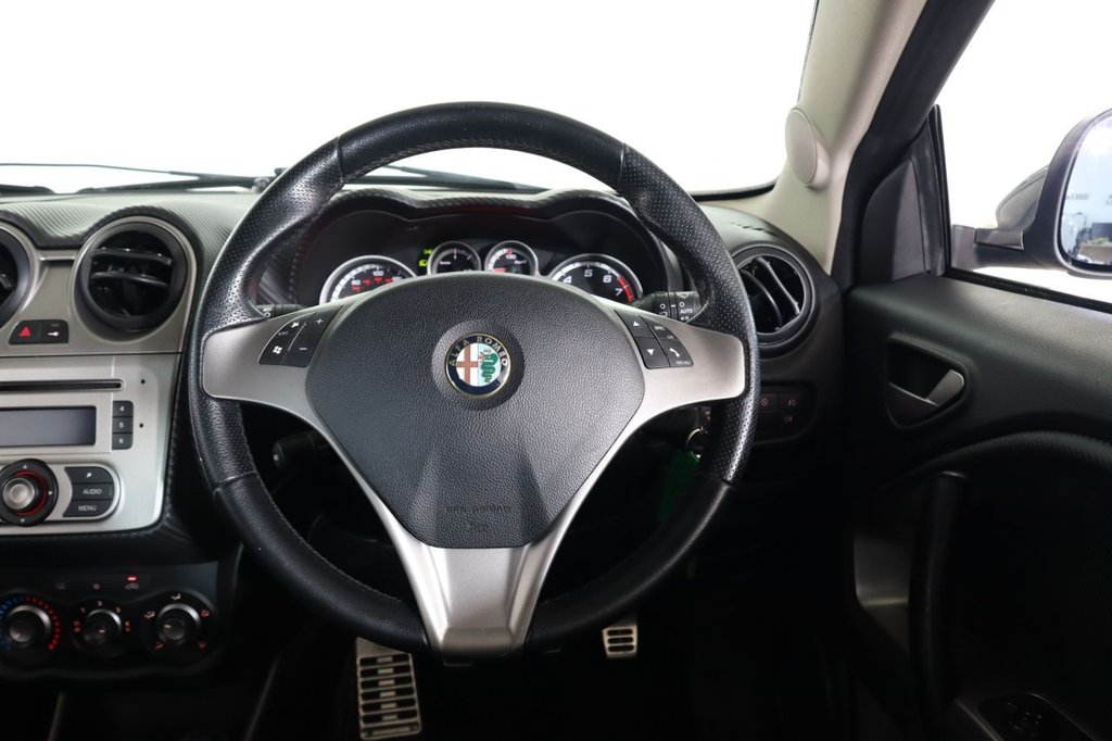 Used Alfa Romeo MiTo 2011 for sale - 76535552: Photo 18
