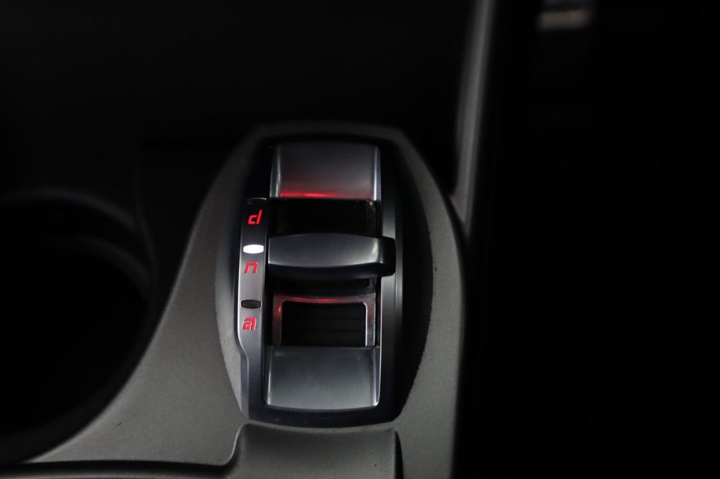 Used Alfa Romeo MiTo 2011 for sale - 76535552: Photo 24