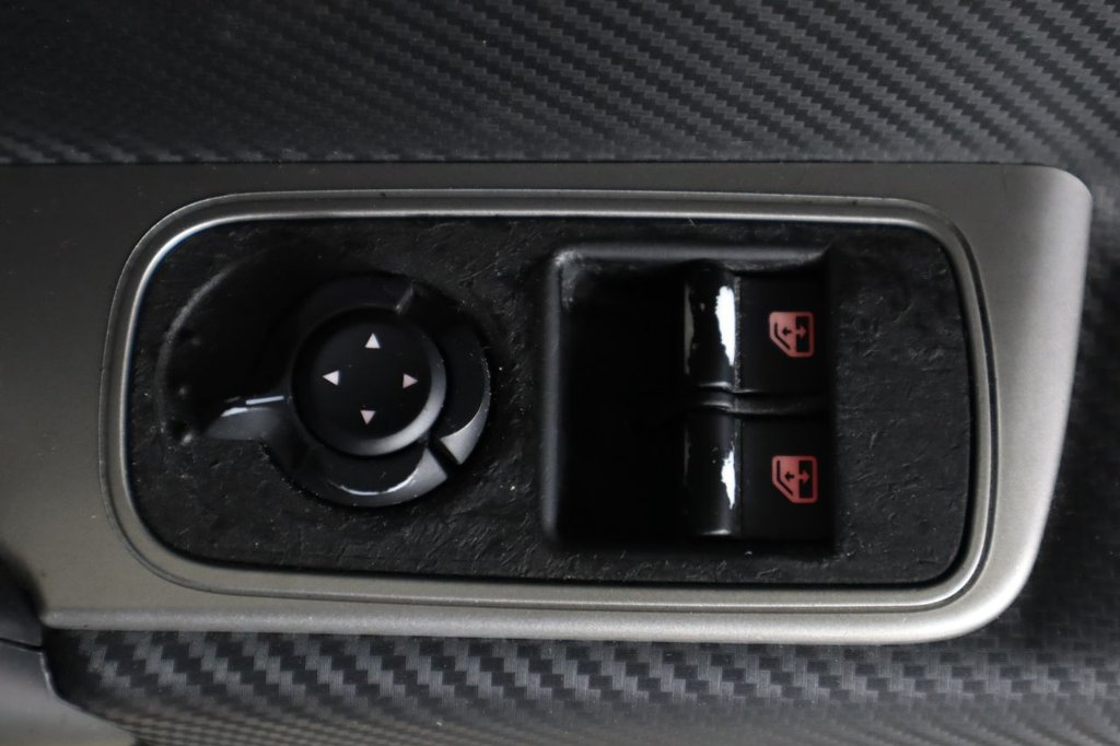 Used Alfa Romeo MiTo 2011 for sale - 76535552: Photo 30