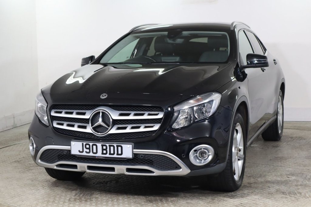 Used Mercedes-Benz GLA 2018 for sale - 76642686: Photo 2