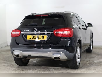 Used Mercedes-Benz GLA 2018 for sale - 76642686: Photo