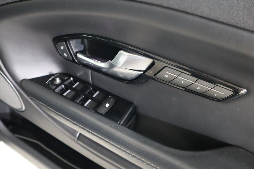 Used Land Rover Range Rover Evoque 2016 for sale - 76966248: Photo 14