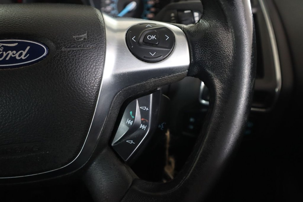 Used Ford Focus 2011 for sale - 76470560: Photo 20