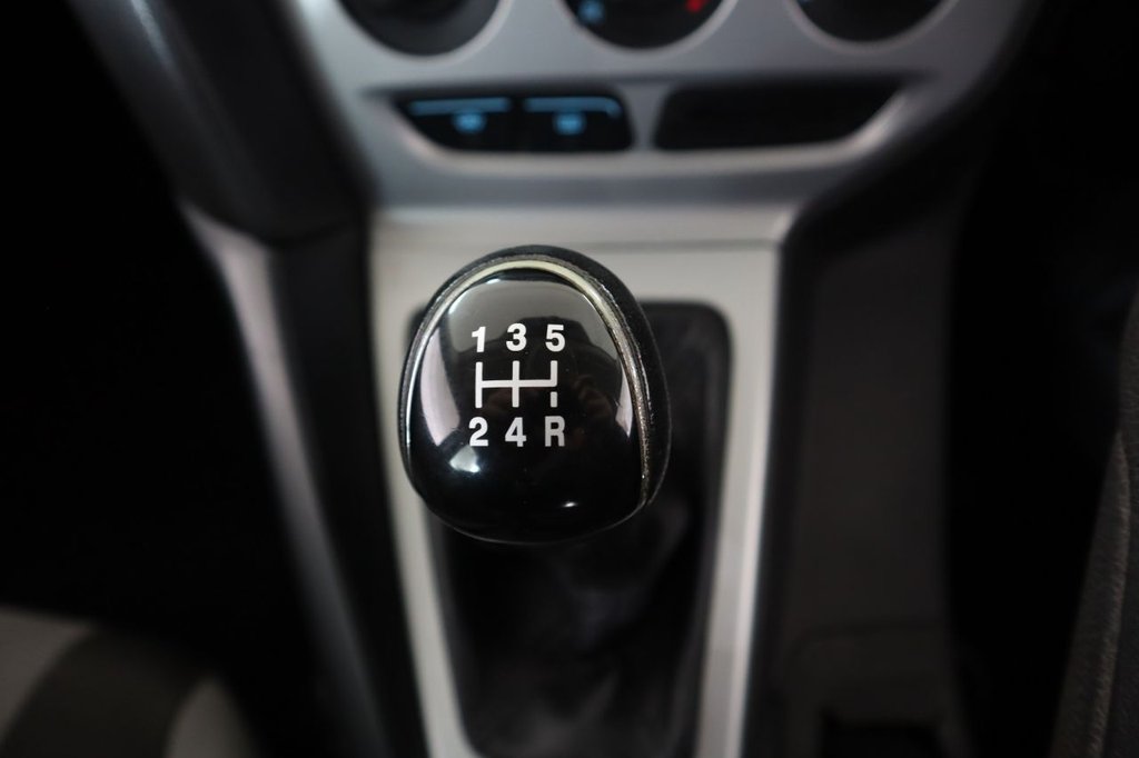 Used Ford Focus 2011 for sale - 76470560: Photo 24