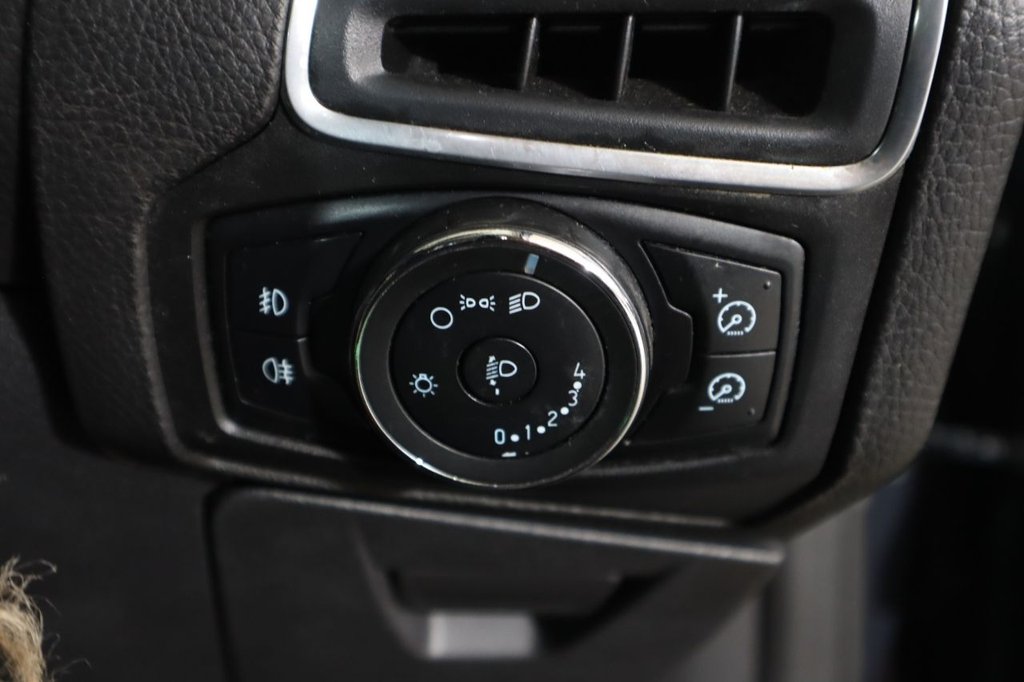 Used Ford Focus 2011 for sale - 76470560: Photo 32