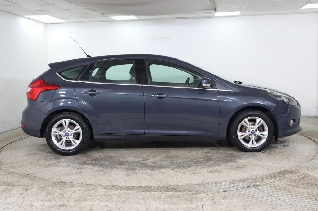 Used Ford Focus 2011 for sale - 76470560: Photo 7