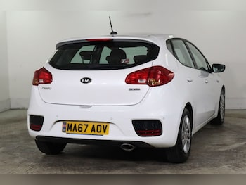 Used Kia Ceed 2017 for sale - 75703701: Photo