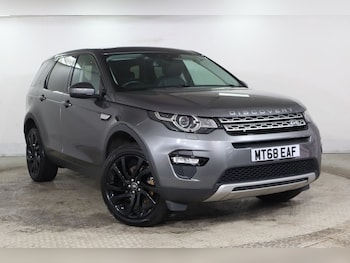 Used Land Rover Discovery Sport 2018 for sale - 76148006: Photo