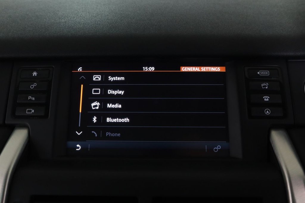 Used Land Rover Discovery Sport 2018 for sale - 76148006: Photo 38