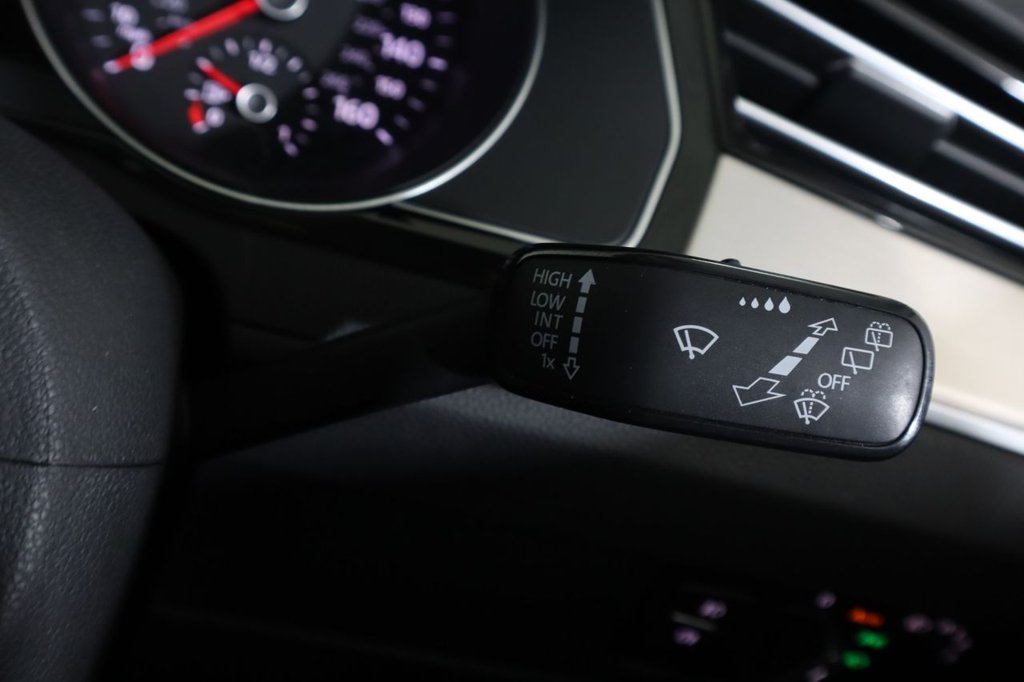 Used Volkswagen Passat 2016 for sale - 76654935: Photo 22