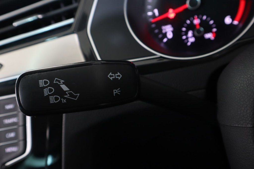 Used Volkswagen Passat 2016 for sale - 76654935: Photo 23