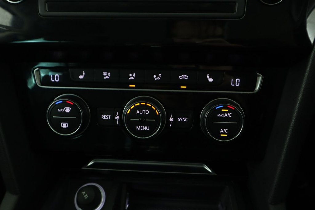 Used Volkswagen Passat 2016 for sale - 76654935: Photo 28