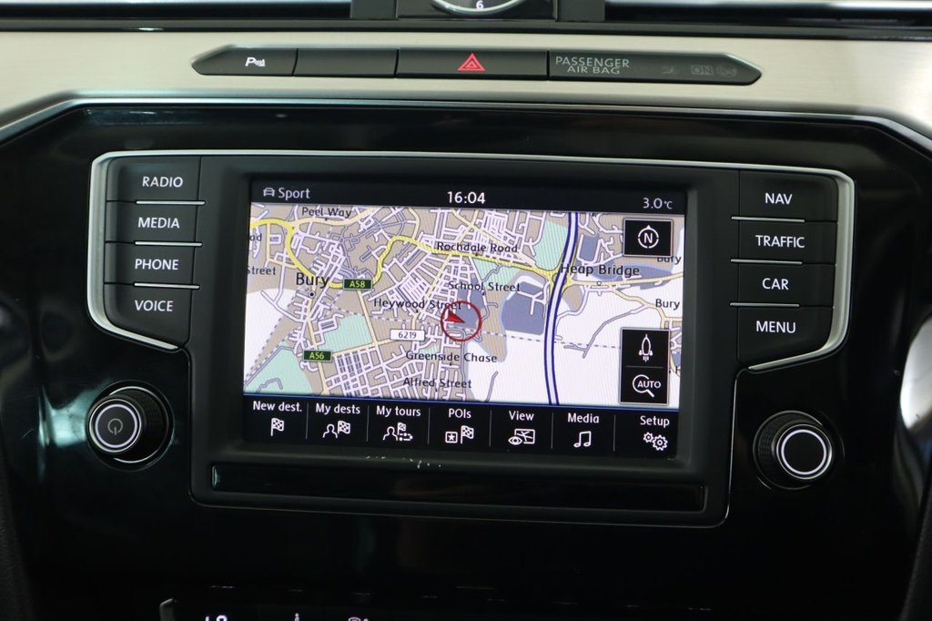 Used Volkswagen Passat 2016 for sale - 76654935: Photo 35