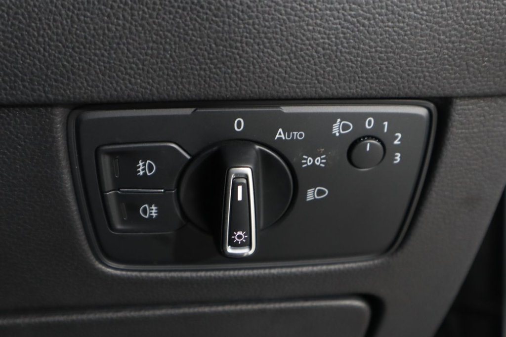 Used Volkswagen Passat 2016 for sale - 76654935: Photo 42