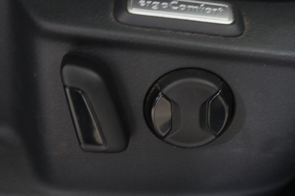 Used Volkswagen Passat 2016 for sale - 76654935: Photo 45