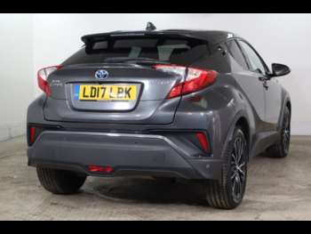 Used Toyota C-HR 2017 for sale - 74105830: Photo