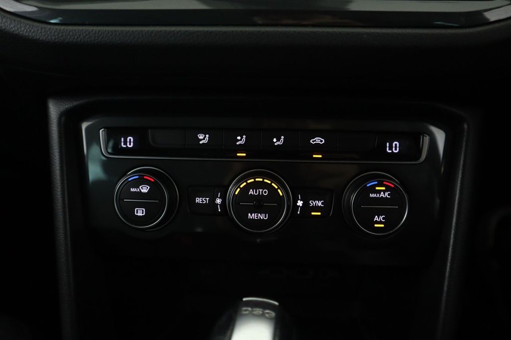 Used Volkswagen Tiguan 2018 for sale - 76535990: Photo 24