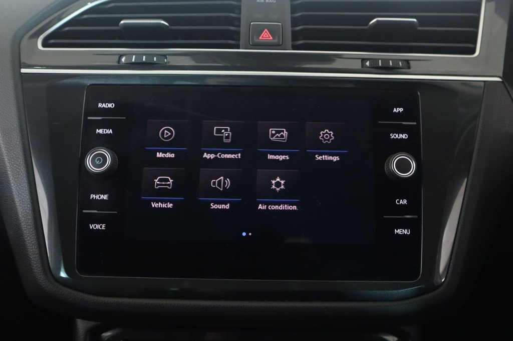 Used Volkswagen Tiguan 2018 for sale - 76535990: Photo 32