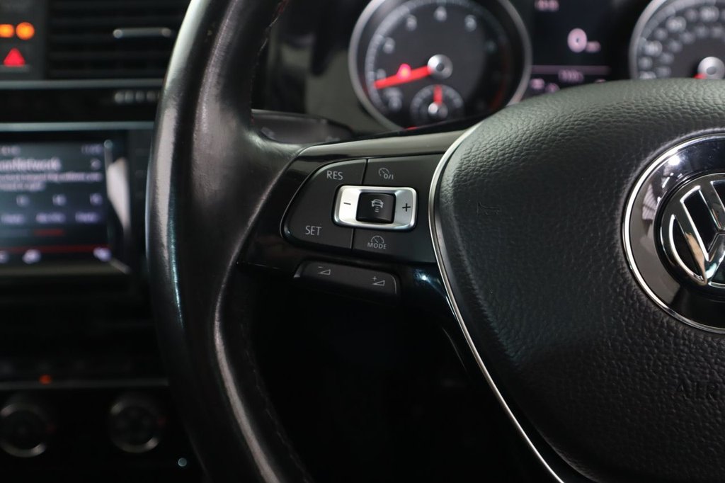 Used Volkswagen Golf 2013 for sale - 76724851: Photo 22