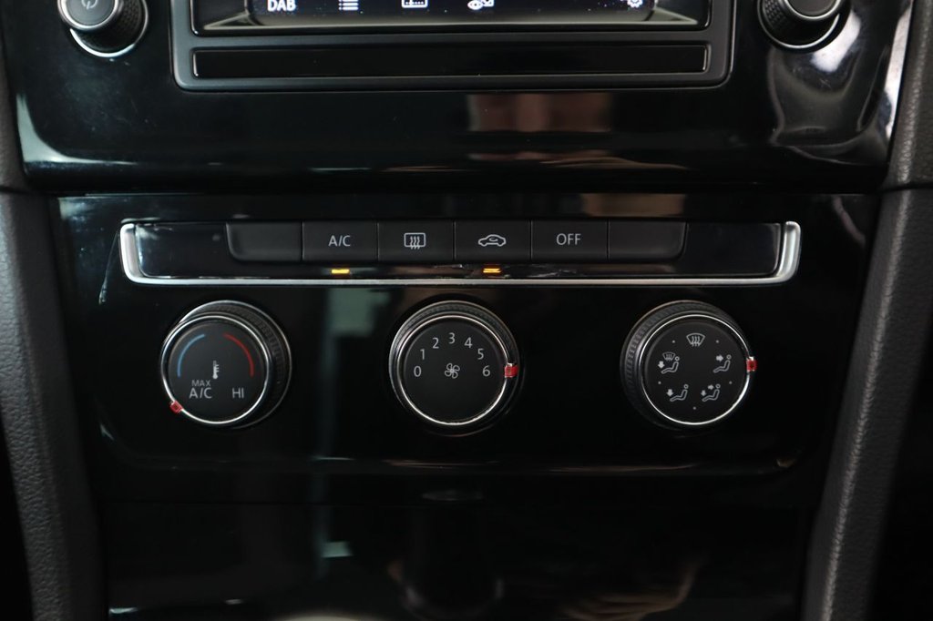 Used Volkswagen Golf 2013 for sale - 76724851: Photo 25