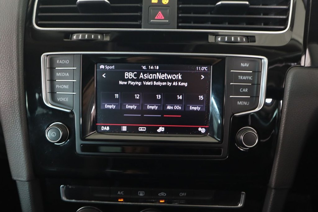 Used Volkswagen Golf 2013 for sale - 76724851: Photo 30