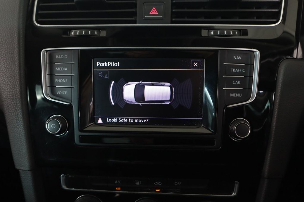 Used Volkswagen Golf 2013 for sale - 76724851: Photo 37