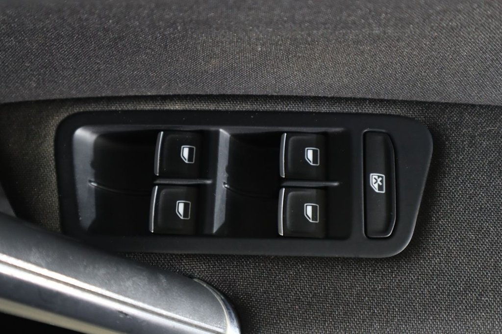 Used Volkswagen Golf 2013 for sale - 76724851: Photo 41