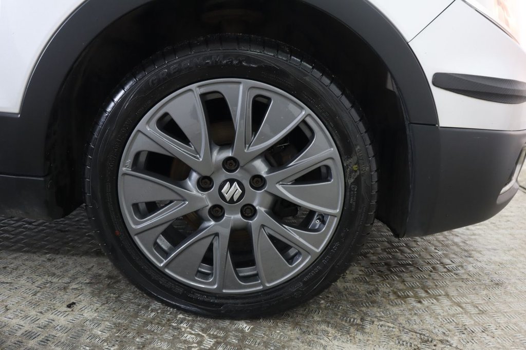 Used Suzuki SX4 S-Cross 2015 for sale - 77122021: Photo 11