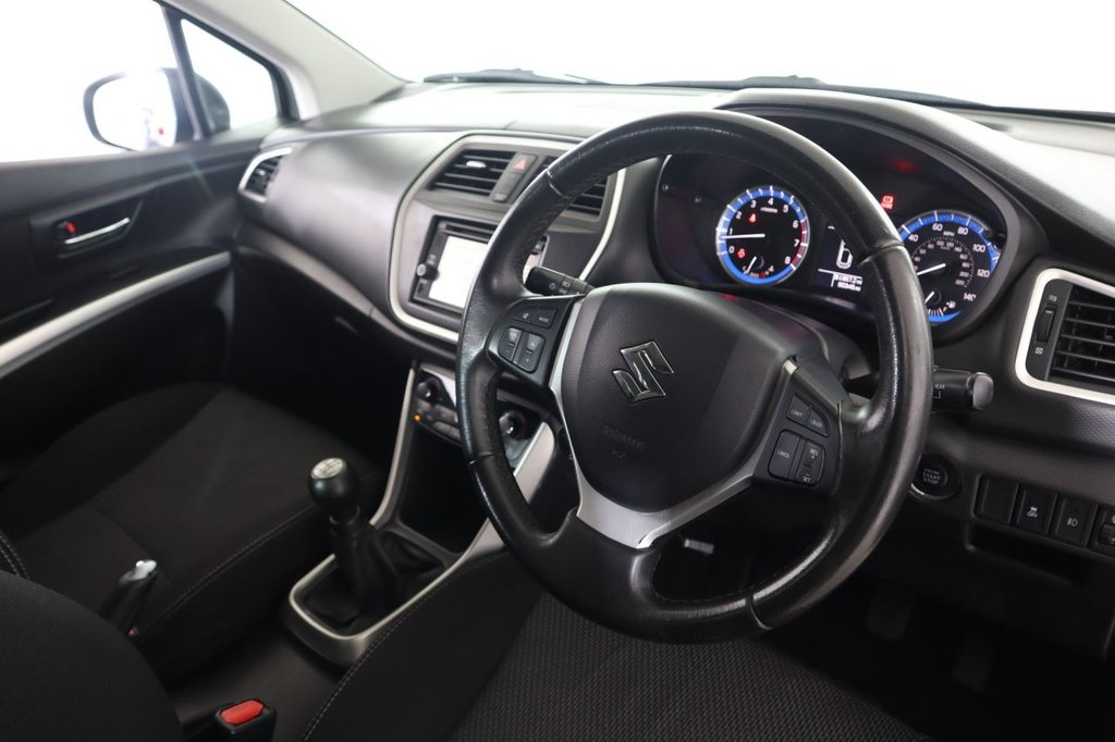 Used Suzuki SX4 S-Cross 2015 for sale - 77122021: Photo 12