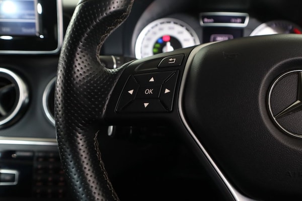 Used Mercedes-Benz A-Class 2015 for sale - 75753356: Photo 21