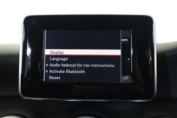 Used Mercedes-Benz A-Class 2015 for sale - 75753356: Photo 32