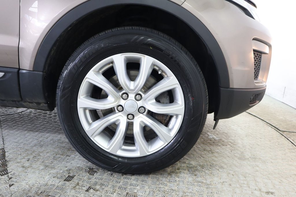 Used Land Rover Range Rover Evoque 2017 for sale - 77937061: Photo 11