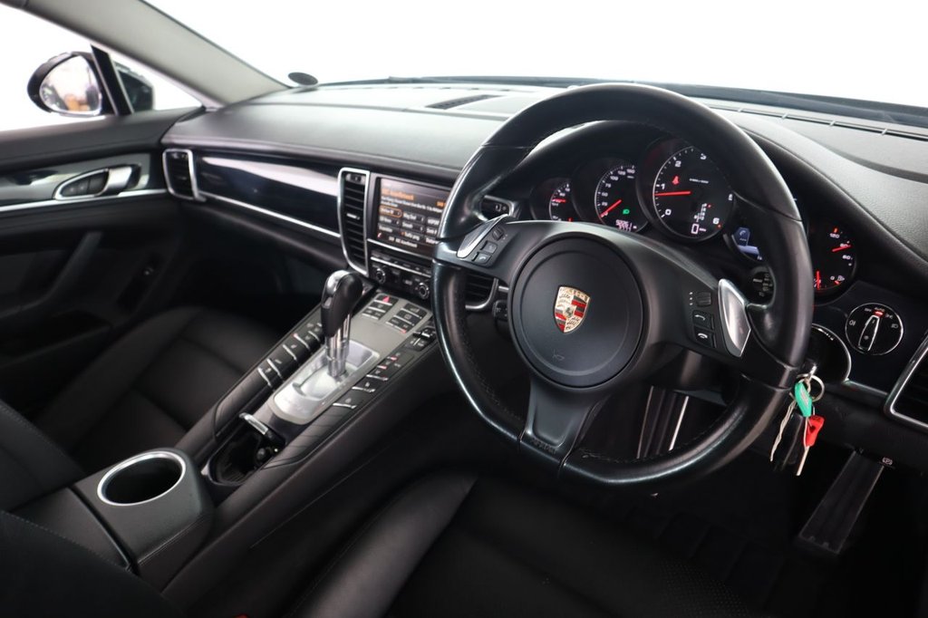 Used Porsche Panamera 2015 for sale - 78181288: Photo 13