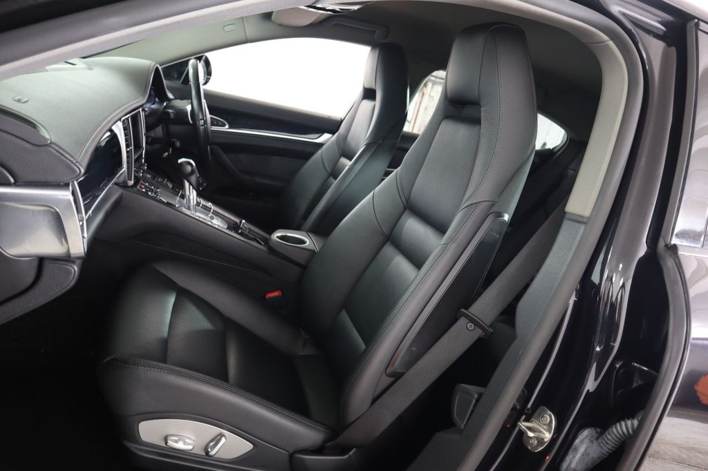 Used Porsche Panamera 2015 for sale - 78181288: Photo 16
