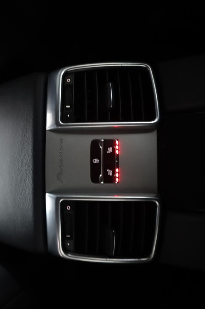 Used Porsche Panamera 2015 for sale - 78181288: Photo 19