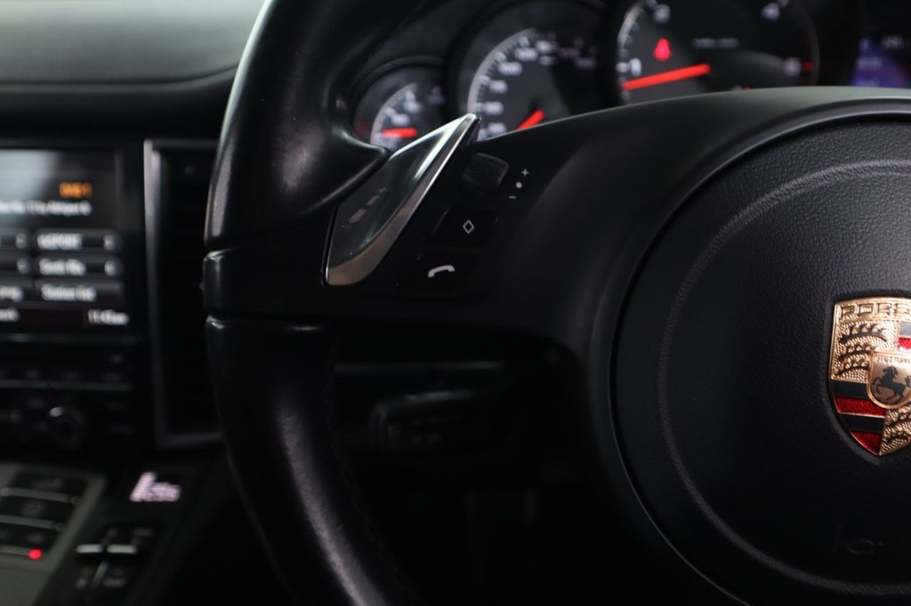 Used Porsche Panamera 2015 for sale - 78181288: Photo 25