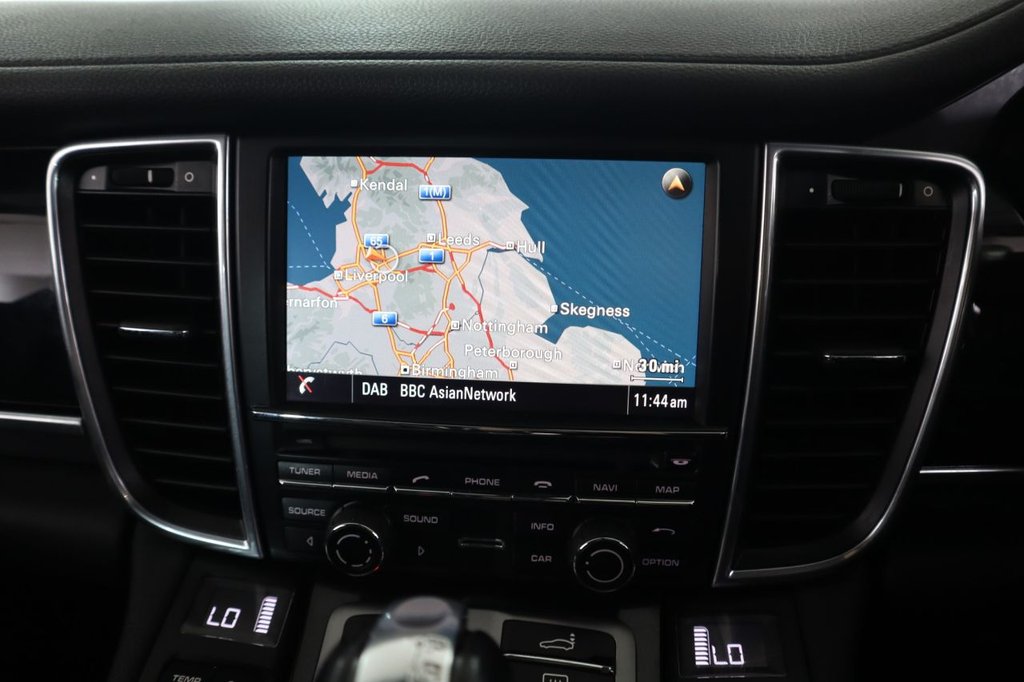 Used Porsche Panamera 2015 for sale - 78181288: Photo 38