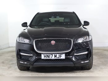 Used Jaguar F-Pace 2017 for sale - 75585833: Photo