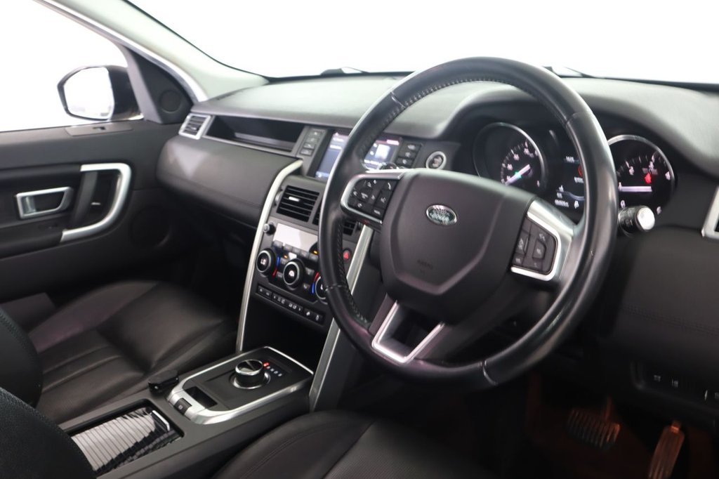 Used Land Rover Discovery Sport 2017 for sale - 77313549: Photo 13