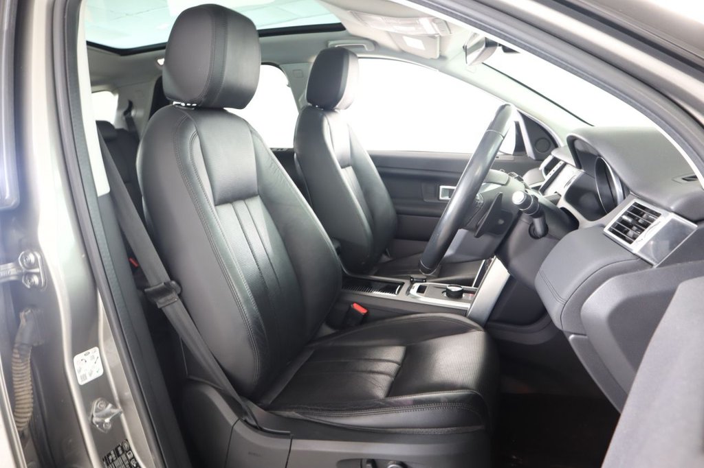 Used Land Rover Discovery Sport 2017 for sale - 77313549: Photo 14