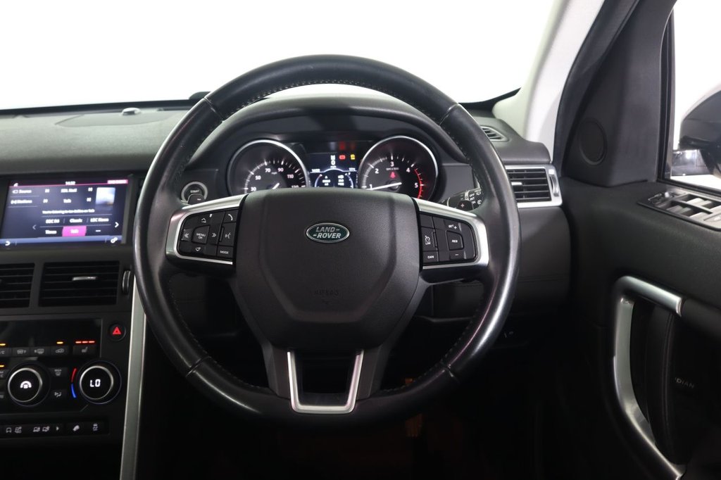 Used Land Rover Discovery Sport 2017 for sale - 77313549: Photo 21