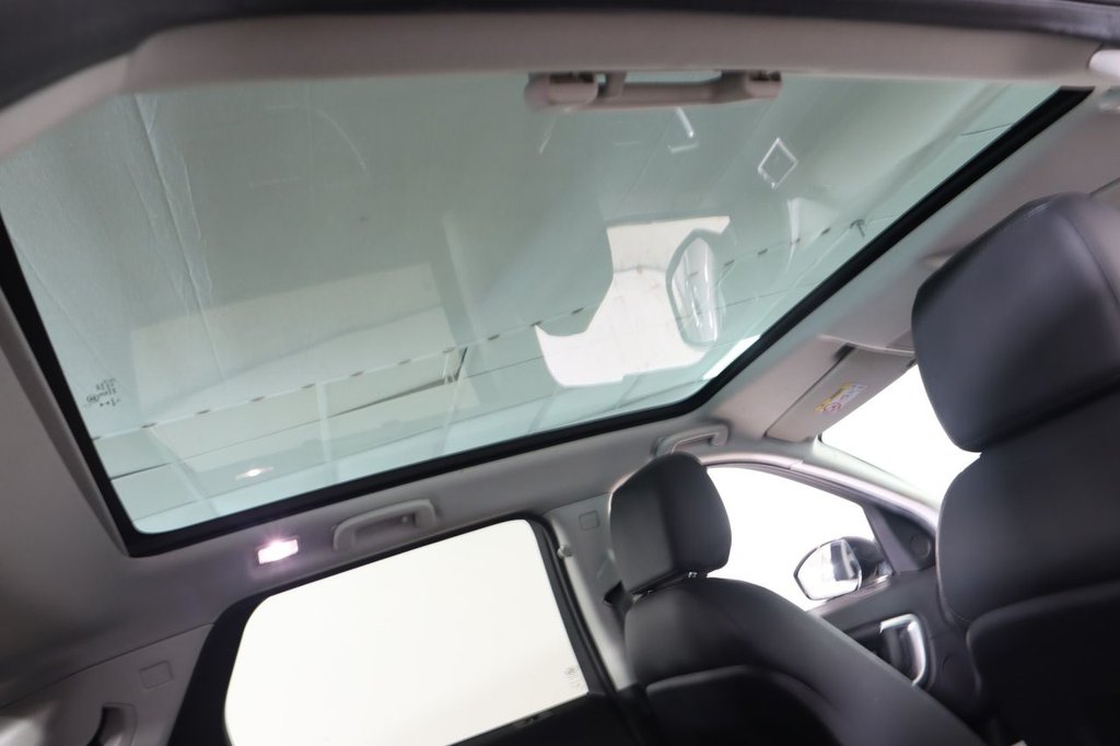 Used Land Rover Discovery Sport 2017 for sale - 77313549: Photo 22