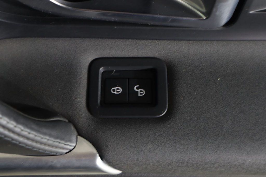 Used Land Rover Discovery Sport 2017 for sale - 77313549: Photo 39