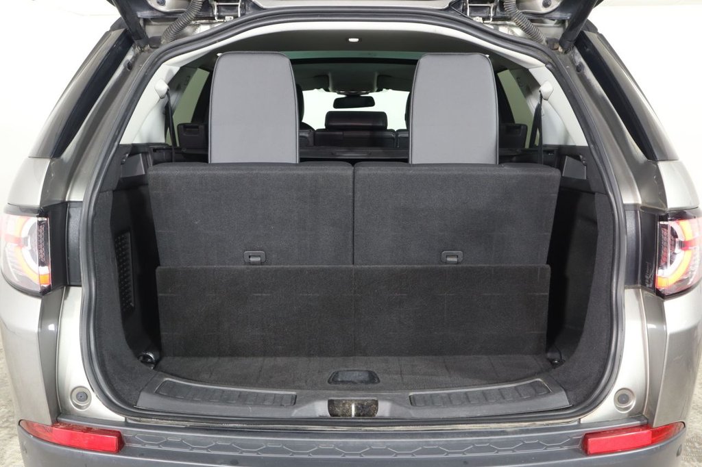 Used Land Rover Discovery Sport 2017 for sale - 77313549: Photo 9