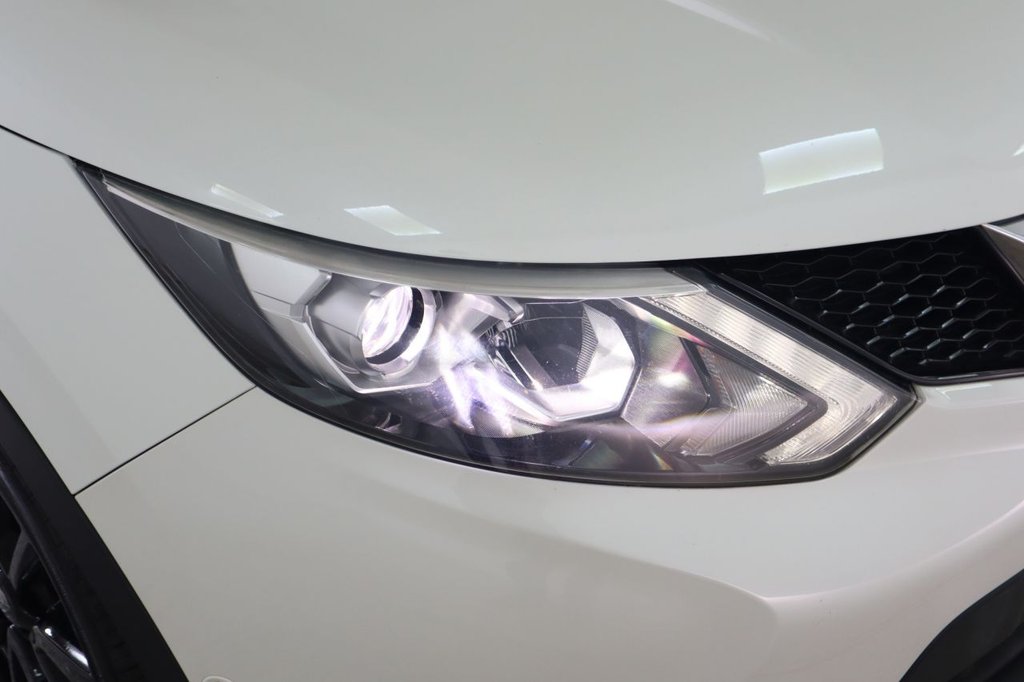 Used Nissan Qashqai 2015 for sale - 78154280: Photo 11