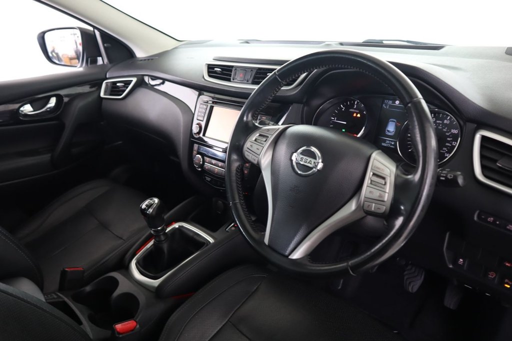 Used Nissan Qashqai 2015 for sale - 78154280: Photo 13