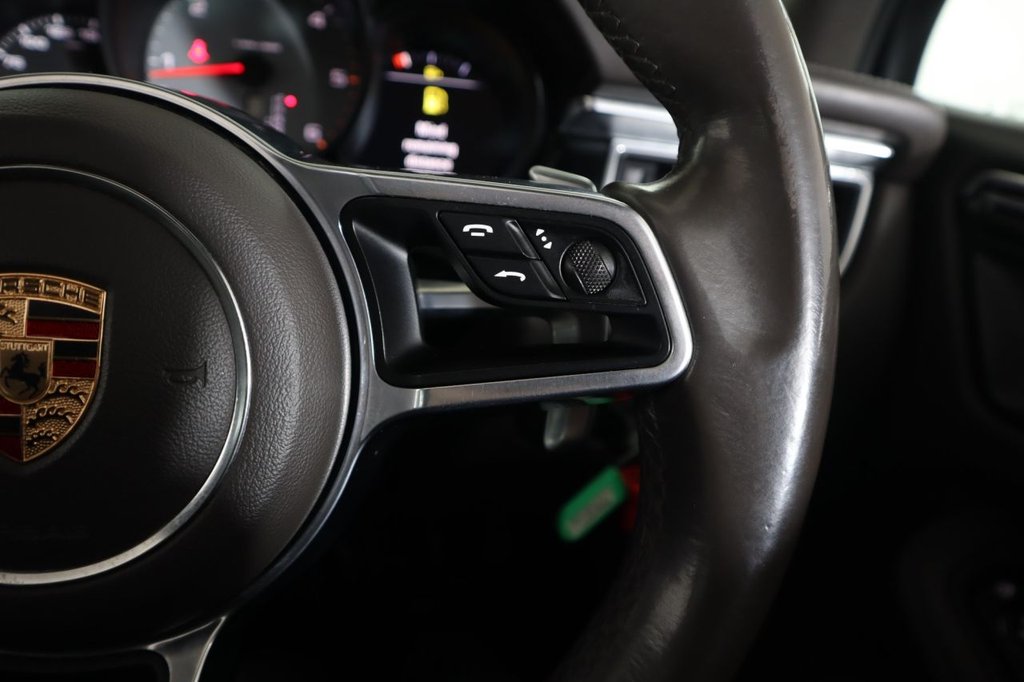Used Porsche Macan 2015 for sale - 77835975: Photo 20