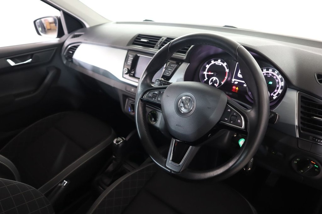 Used Skoda Fabia 2018 for sale - 77668947: Photo 12