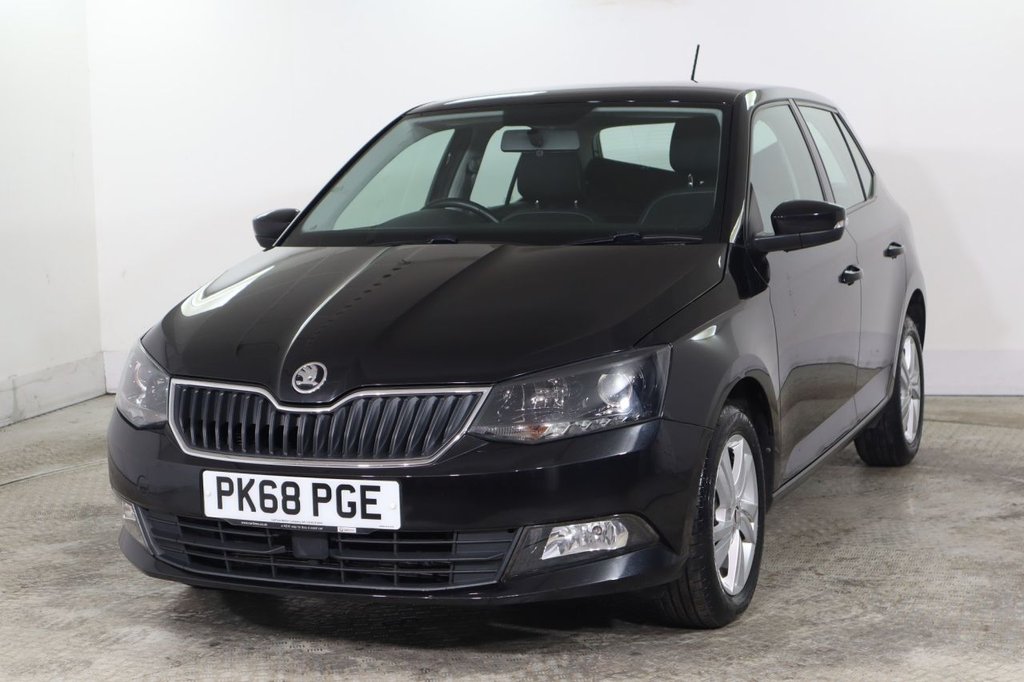 Used Skoda Fabia 2018 for sale - 77668947: Photo 3