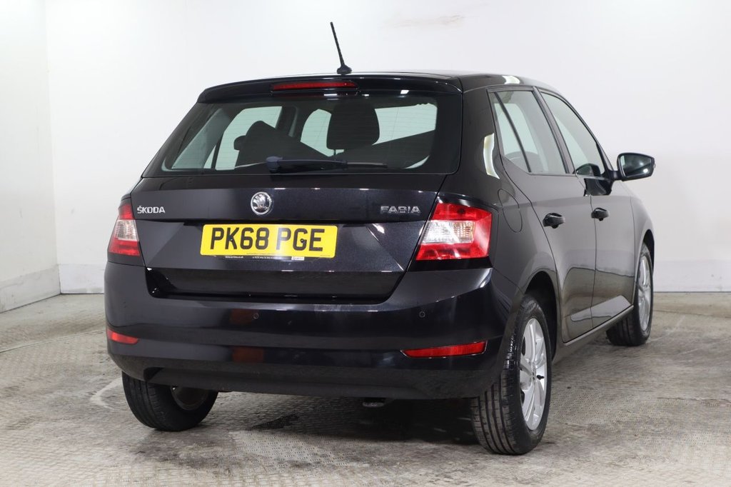 Used Skoda Fabia 2018 for sale - 77668947: Photo 4